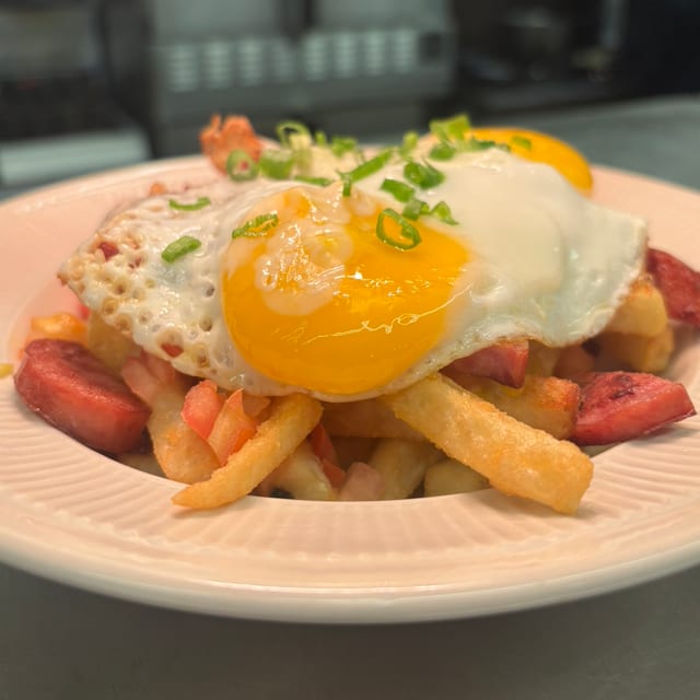 Cantina Poutine.